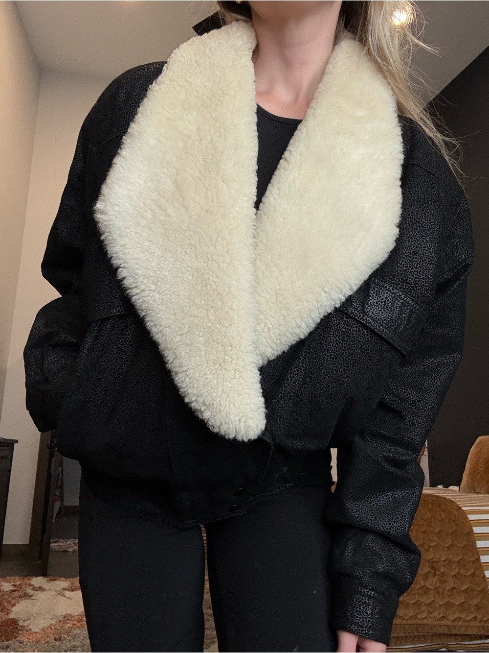 American Vintage Byrnes & Baker Leather Jacket Coat Fur Lamb Bomber Medium